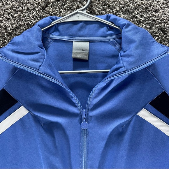 Nike Play Up Track Jacket Full Zip Blue High Neck Lightweight Size Large (12-14) - Picture 4 of 10